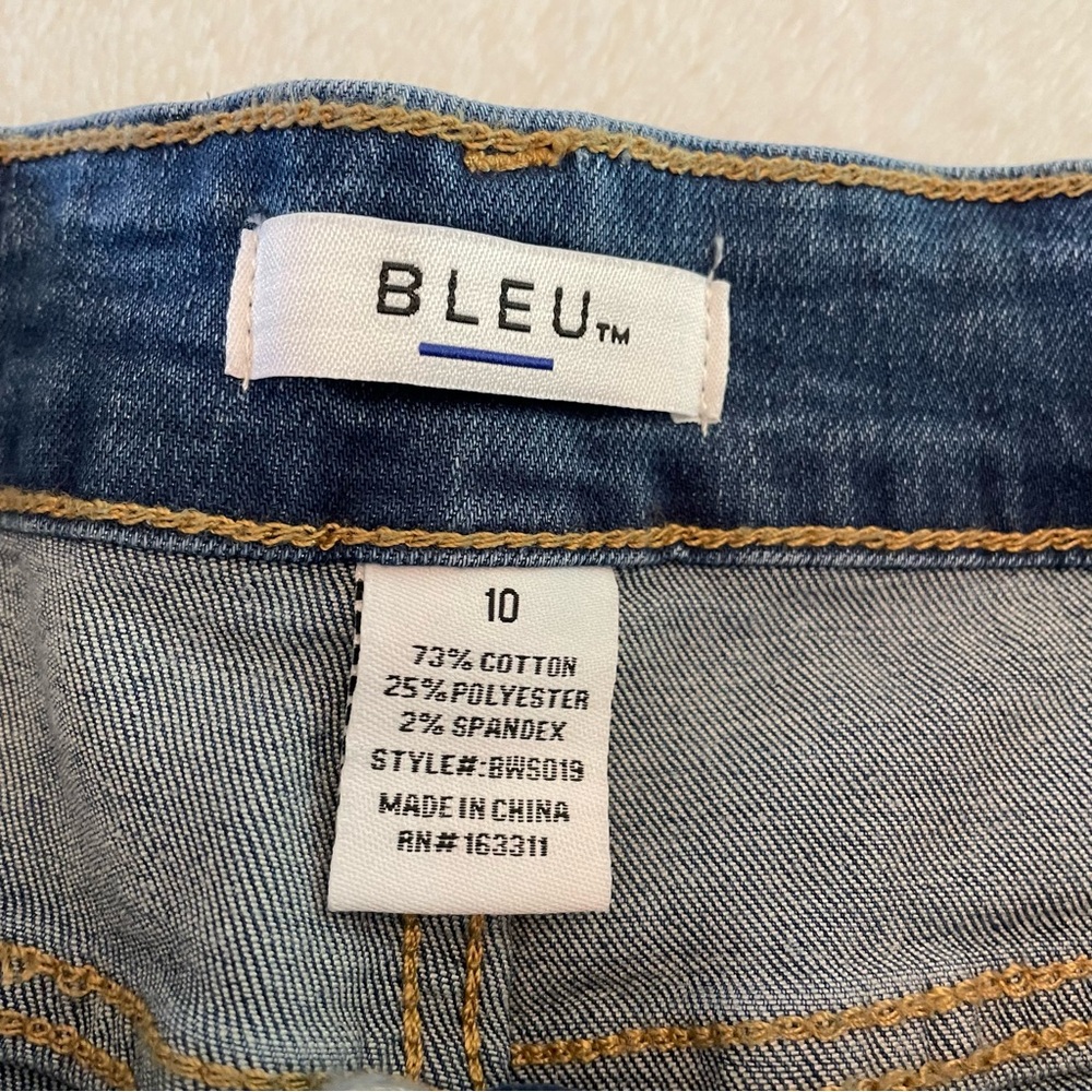 Bleu stretch denim shorts - size 12 - Picture 8 of 8